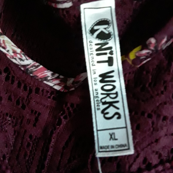 Knit works XL girls blouse!! - Picture 2 of 4